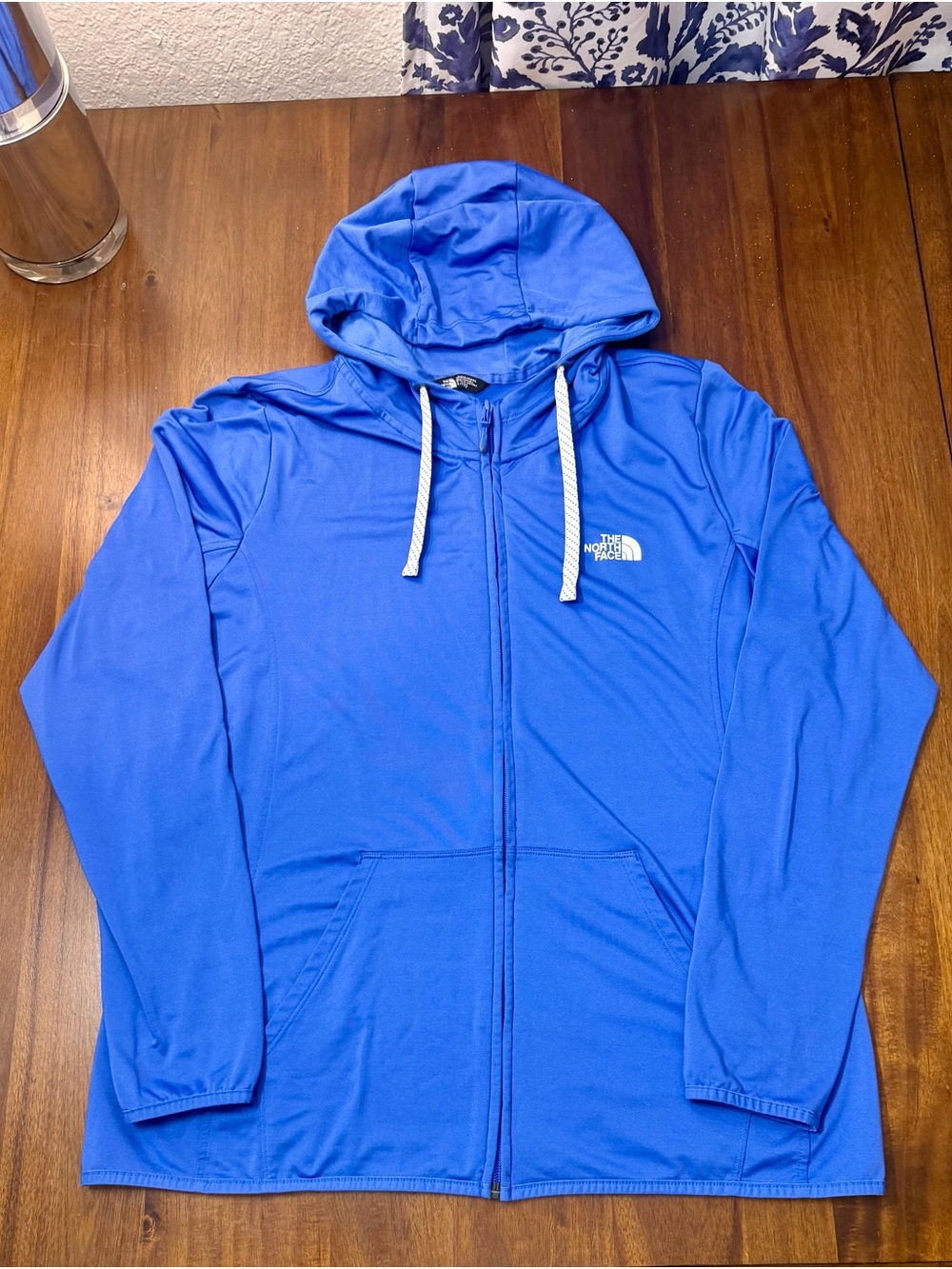 The North Face Women’s Royal Blue Lightweight Zip Hoodie